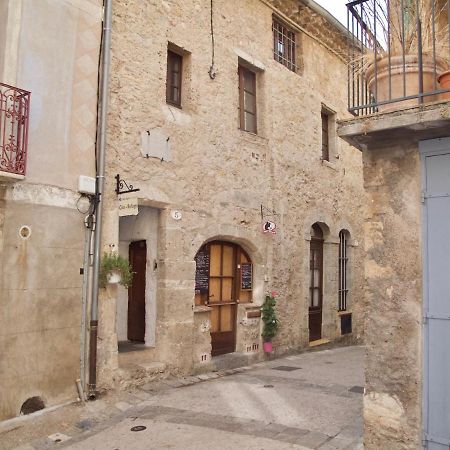 Gite Du Caf De Montpellier Saint-Guilhem-le-Desert Exterior foto